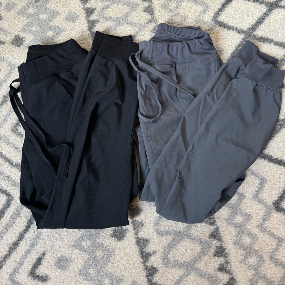 Grey & Black XXS Petite Scrub Joggers – Soft & Comfortable